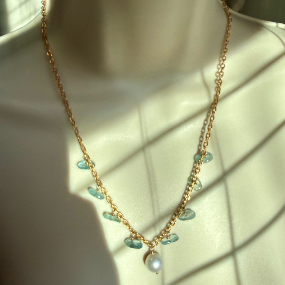 🆕 Goldtone, 20” Genuine Pearl, and Aquamarine Necklace Handcrafted